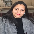 Dr Vasudha Agarwal - Counseling Psychologist, Life skills trainer, Career Counselor and Parenting expert with 13 years of experience. She holds a doctorate from the Department of Psychiatry